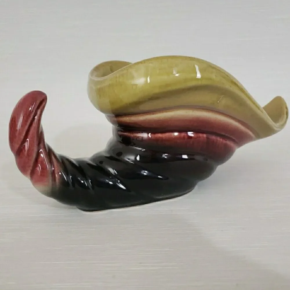 hull pottery cornucopia